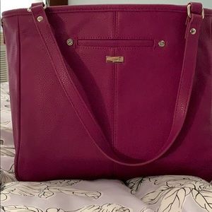 “Jewell” Thirty One purse.